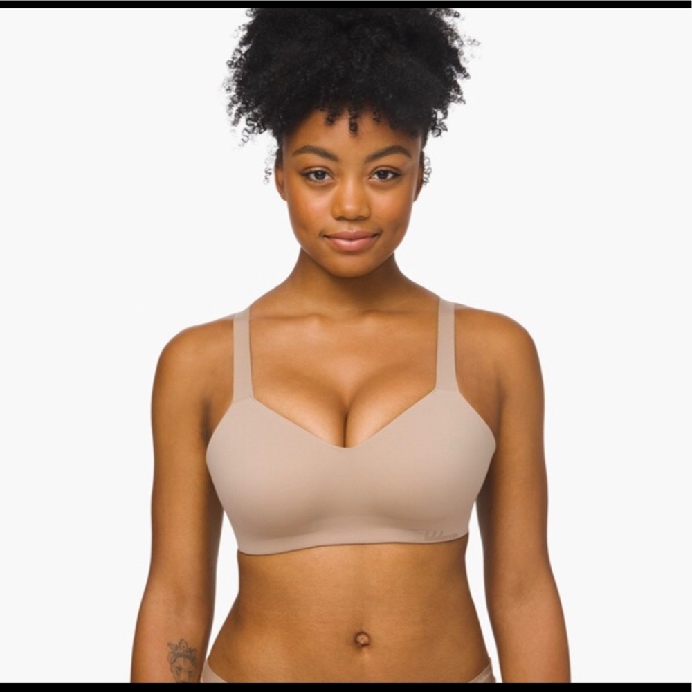Lululemon Hold True Bra. Size 32DD.